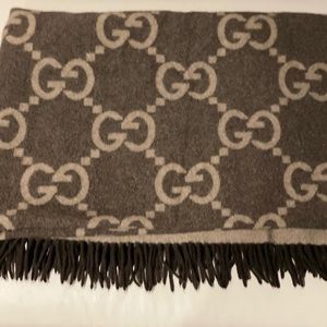Authentic Gucci Wool/cashmere Throw Blanket